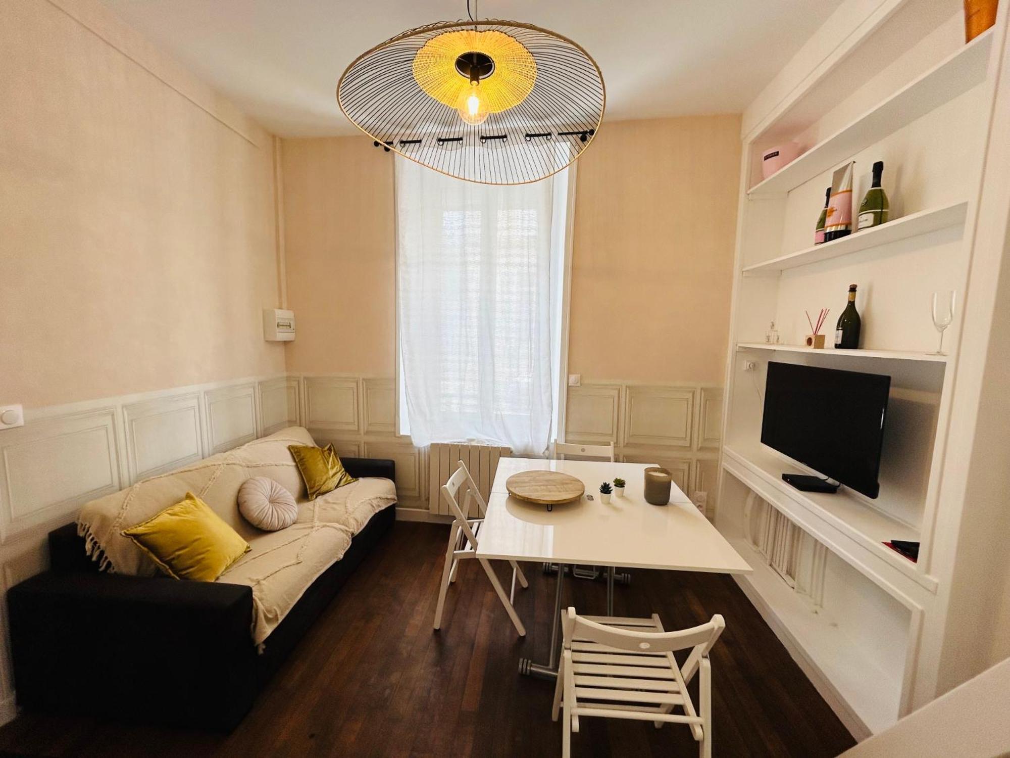 Le Champagne Coquebert Centre-Ville Реймс Экстерьер фото